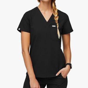 Figs Women’s Catarina One Pocket Scrub Top Black Size S